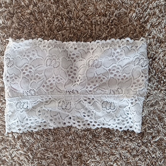 Beautiful Silver Lace Padded Bralette Size Medium - Picture 5 of 6